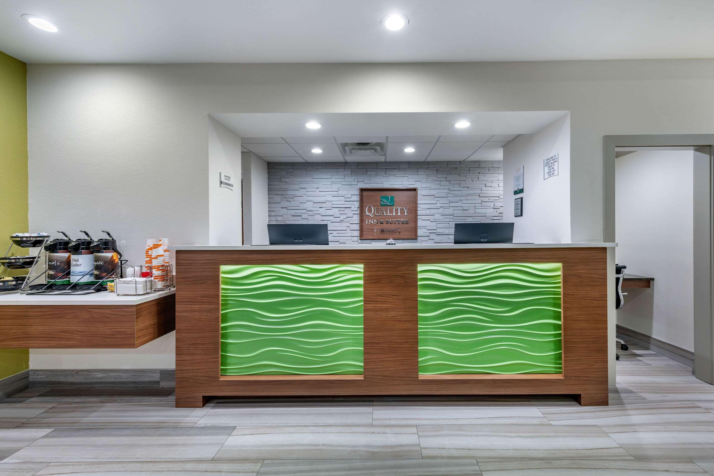 Quality Inn And Suites Palatka Riverfront Exterior foto